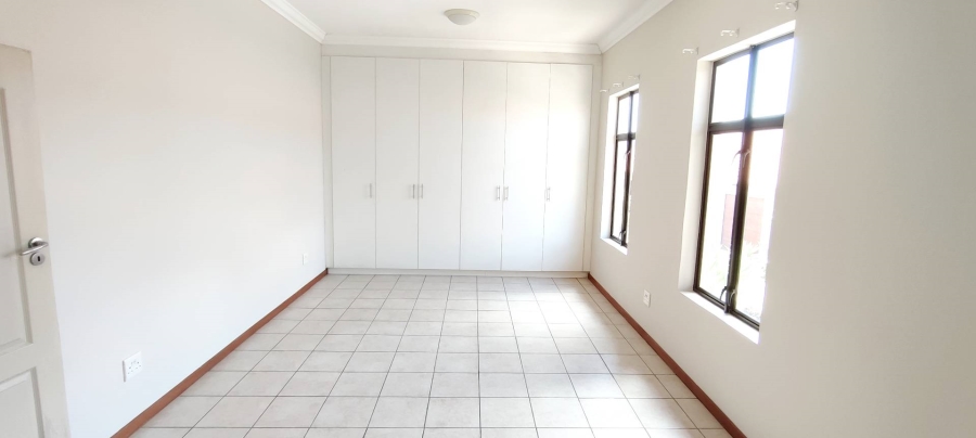2 Bedroom Property for Sale in Xanadu Eco Park North West
